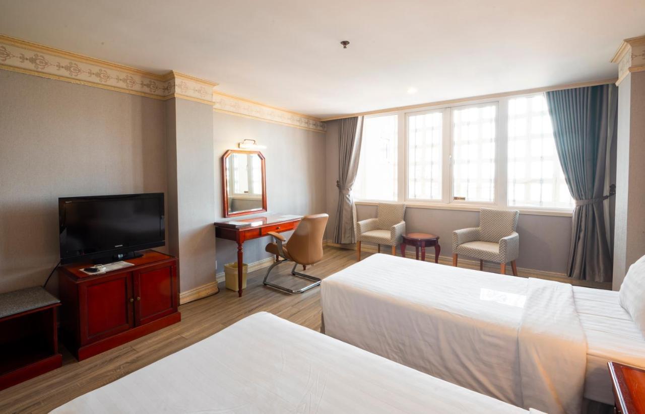 Lotus Saigon Hotel Хошимин Экстерьер фото