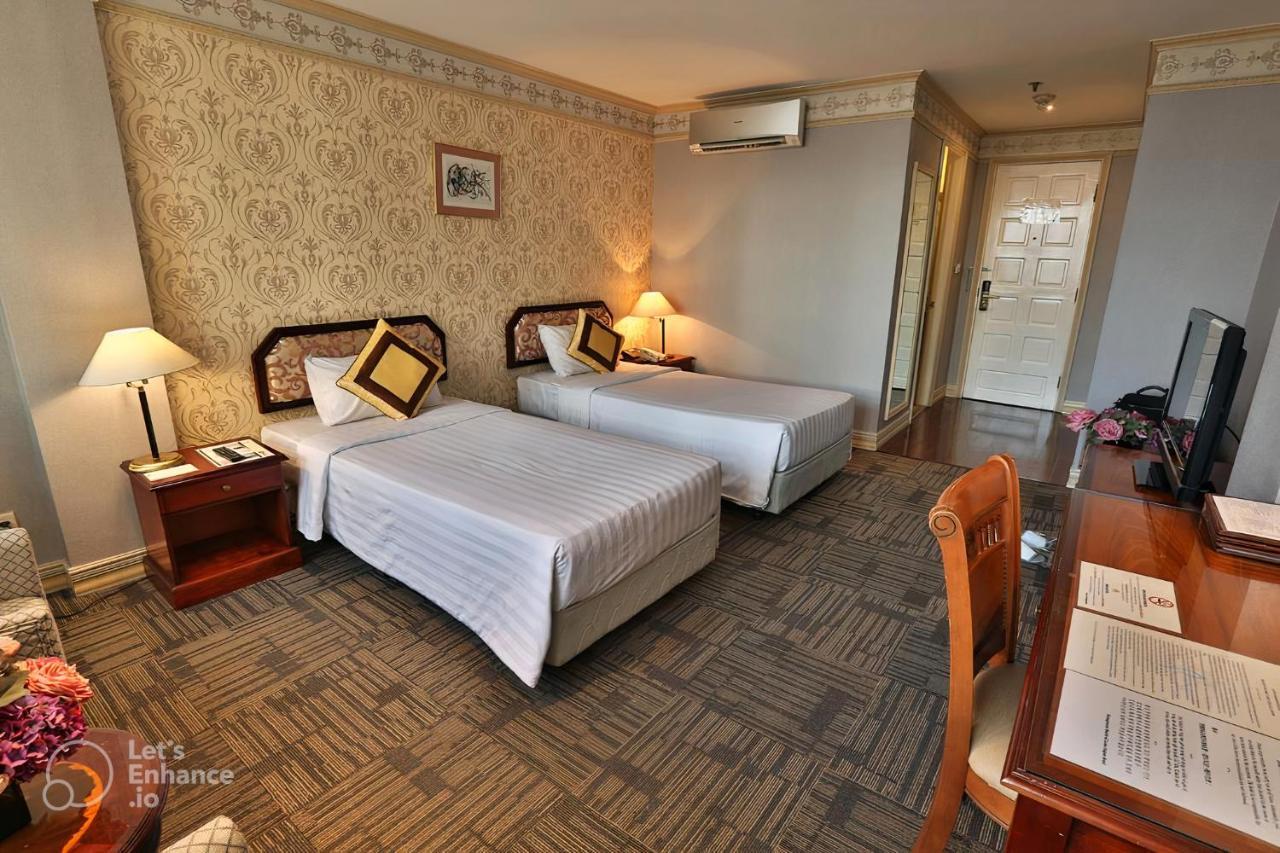Lotus Saigon Hotel Хошимин Экстерьер фото