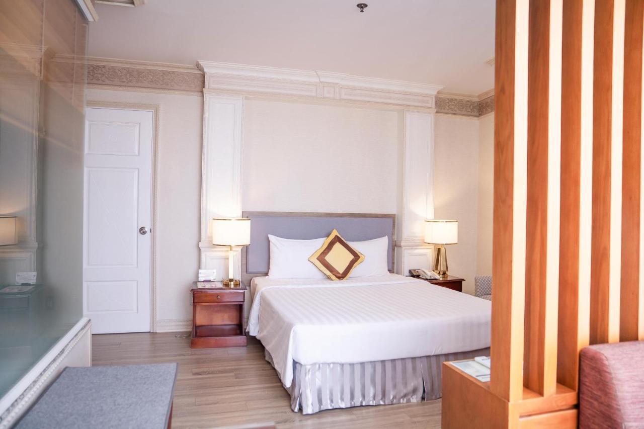 Lotus Saigon Hotel Хошимин Экстерьер фото