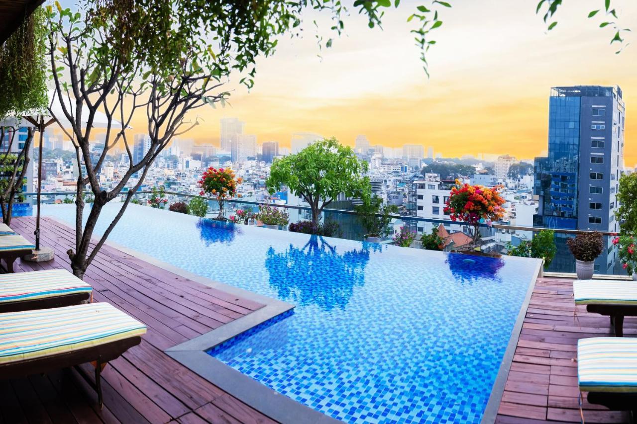 Lotus Saigon Hotel Хошимин Экстерьер фото